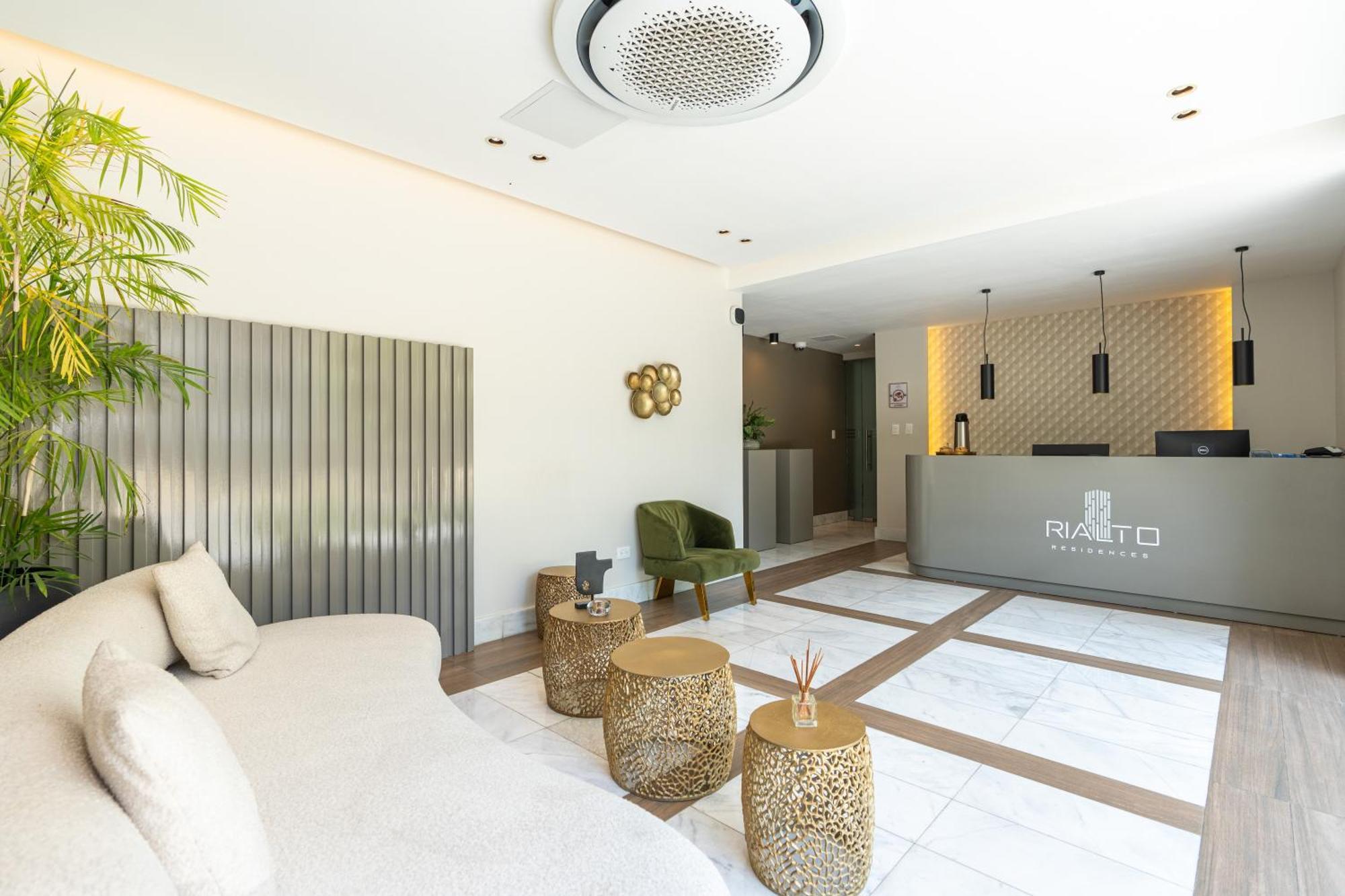 Modern Luxury Condo With Rooftop Pool & Gym Santiago De Los Caballeros Esterno foto